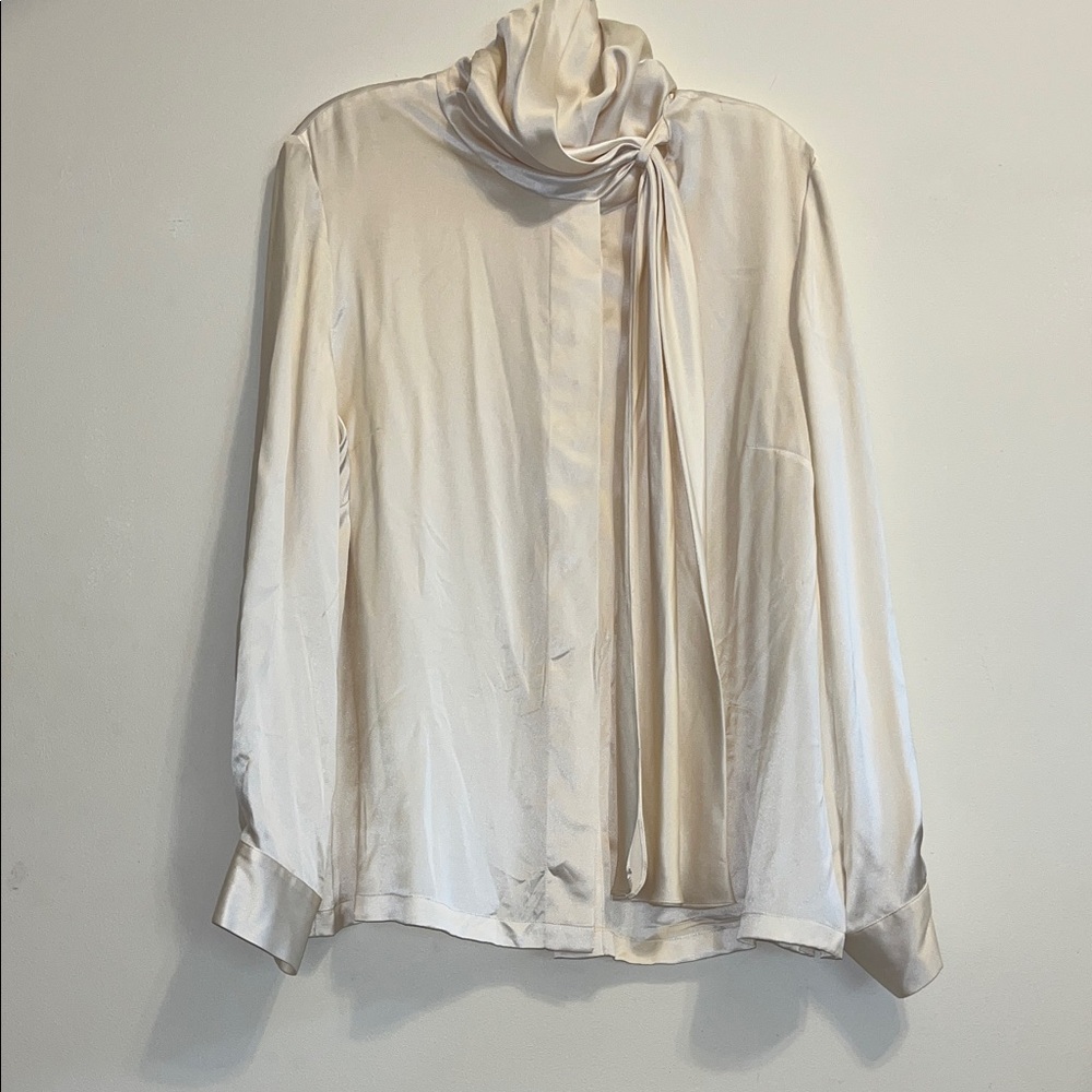 Chic Cream Women's Blouse with Tie Detail 100% silk